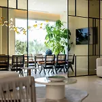 Opera Hotell