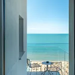 Opera Hotell 4*